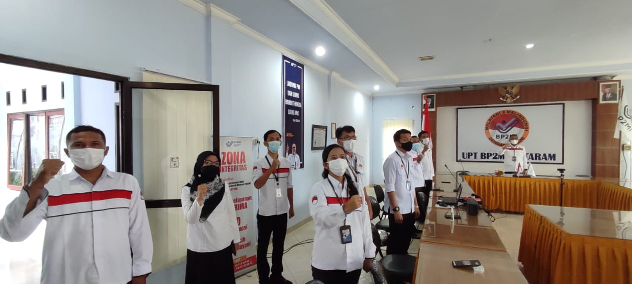 Apel Pagi dan Pengarahan Kepala UPT BP2MI Wilayah NTB mengenai Target dan Kinerja di Tahun 2022