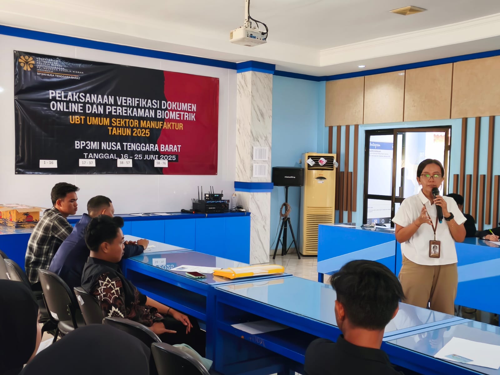 BP3MI NTB Berikan Arahan Kepada Calon Pekerja Migran Indonesia program G to G Korea 